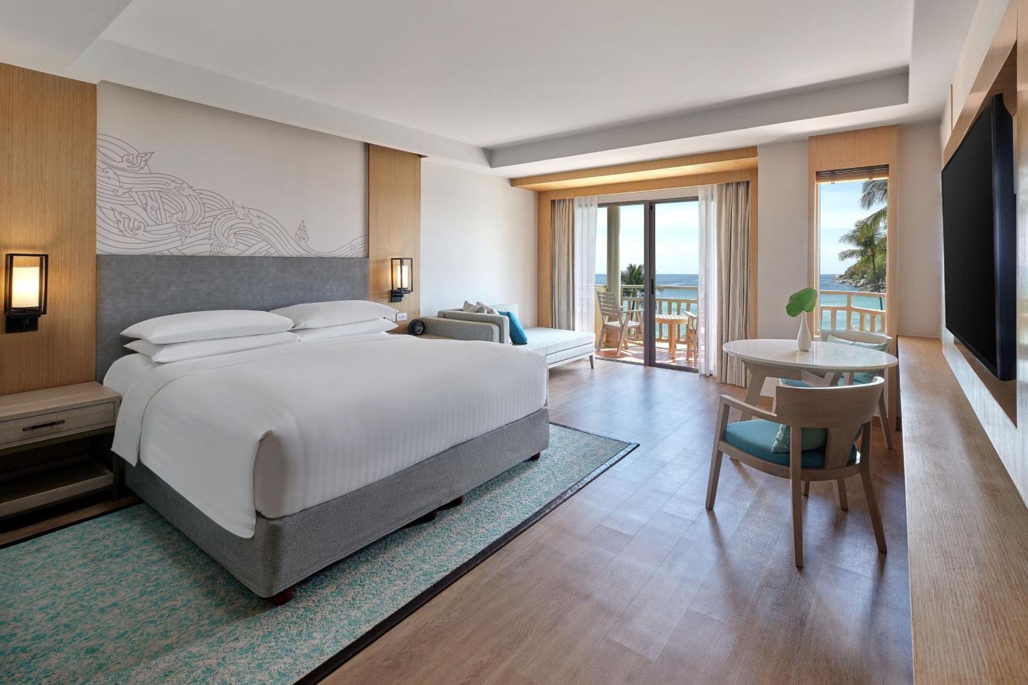 Khu nghỉ mát Phuket Marriott & Spa, Merlin