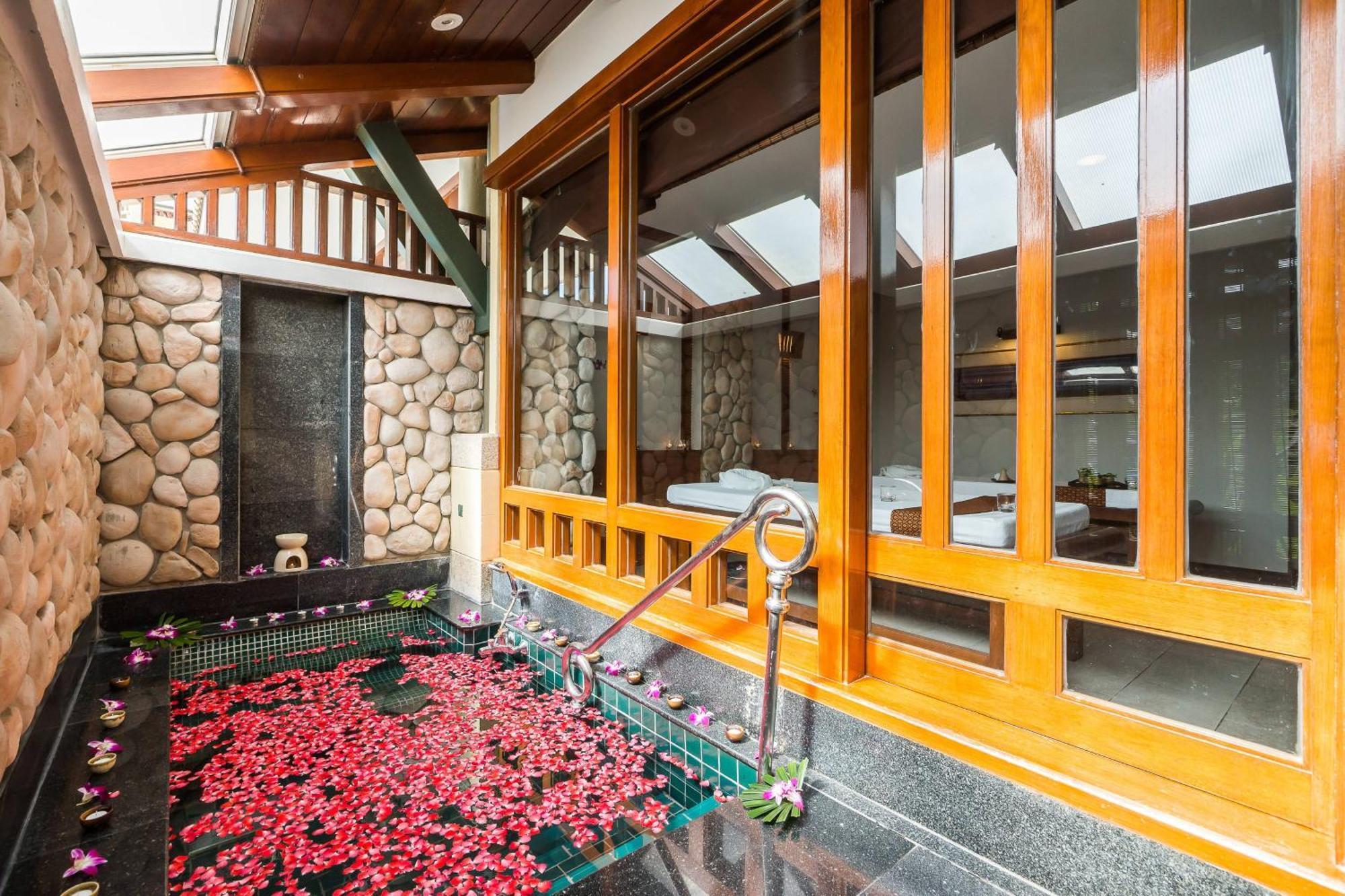 Khu nghỉ mát Phuket Marriott & Spa, Merlin
