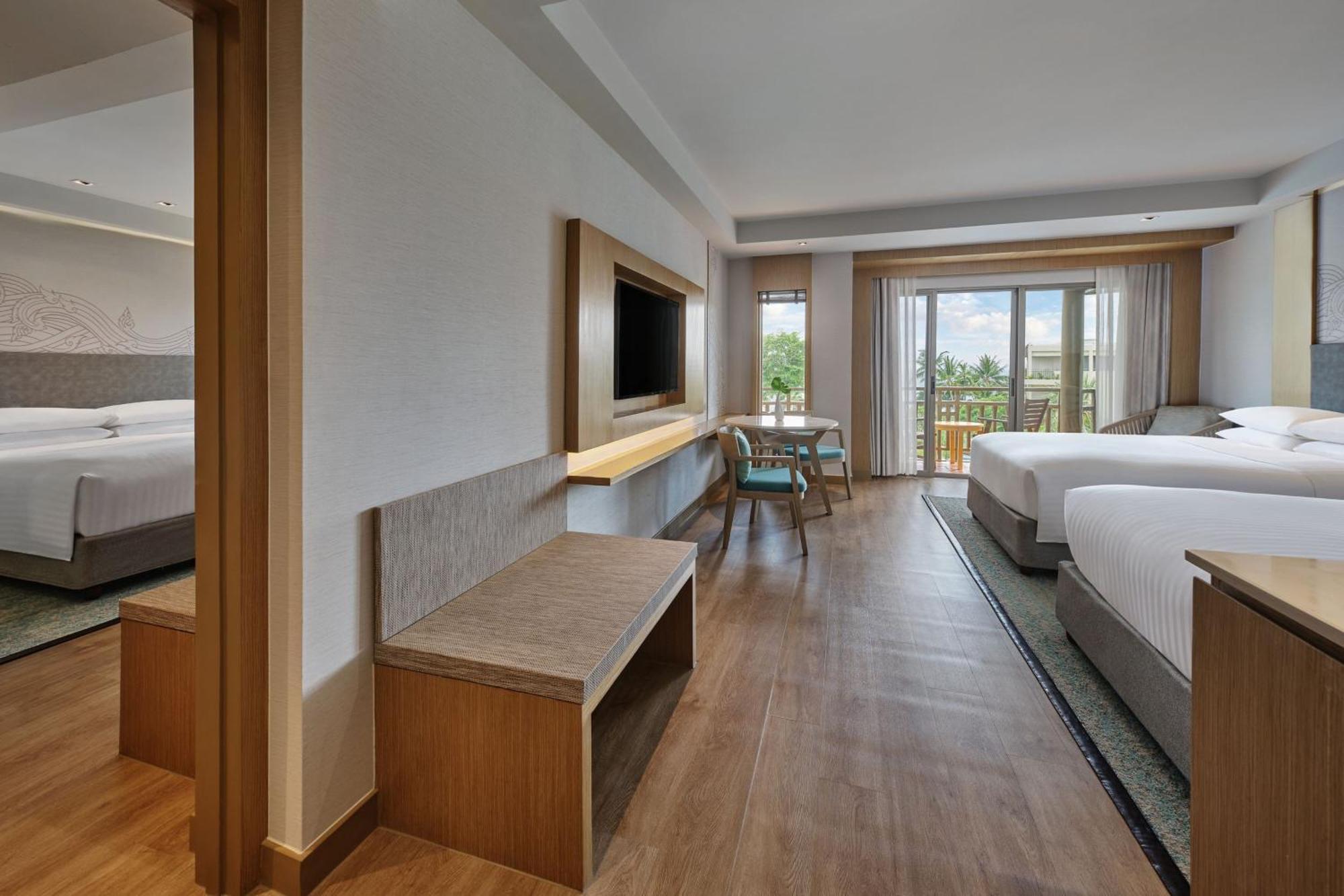 Resort Phuket Marriott Resort&spa, Merlin - Sha Extra Patong